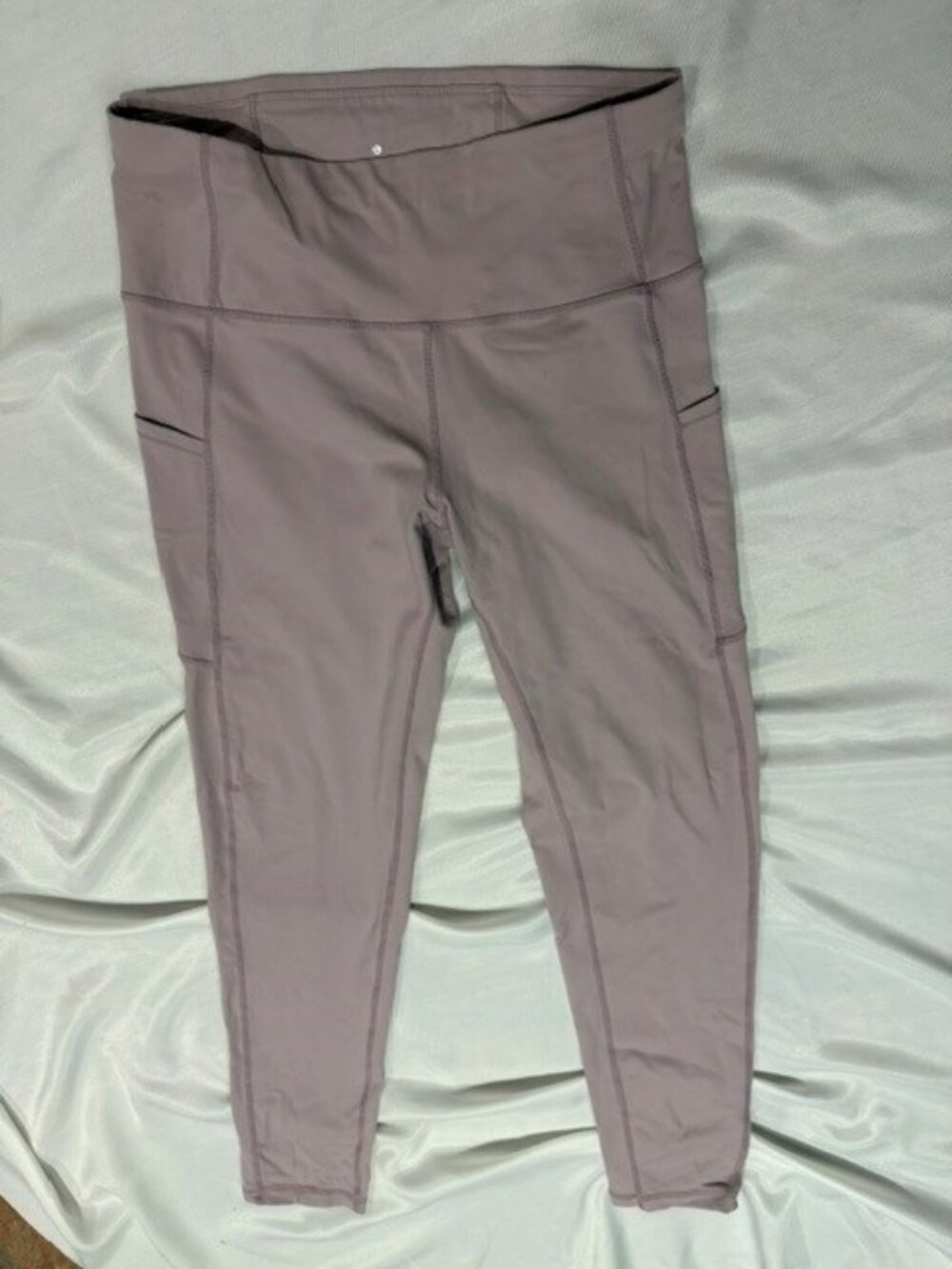 Amazon XL Lilac Leggings w/Pockets